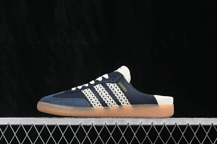 Picture of Adidas Samba _SKUfw24269023284958132fw